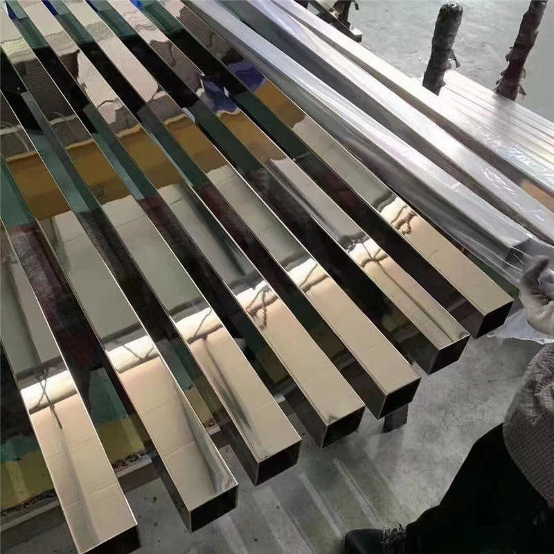 0.3mm 5mm 10mm Think Hot Rolled Cold Rolled Stainless Steel Pipe 1 Inch Sch 10s Stainless Steel Pipe